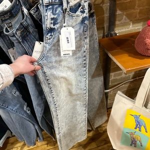 Judy Blue Wide Leg Mineral Wash Jeans